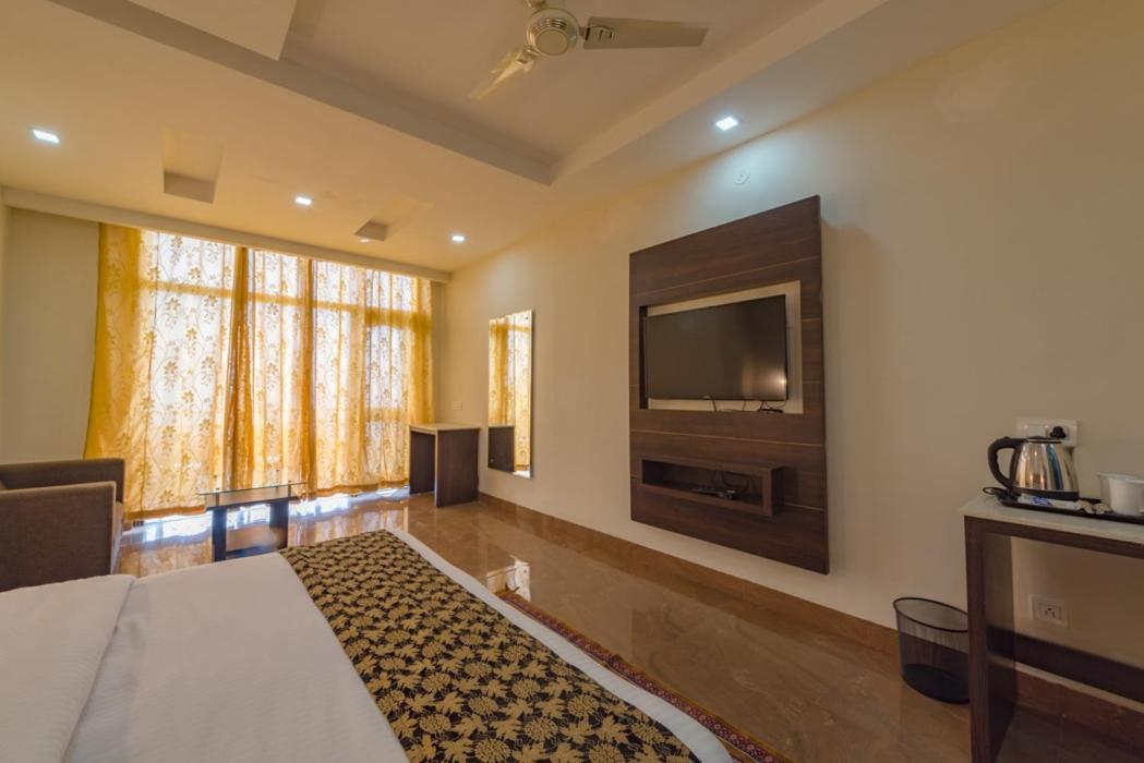 The Gateway Dal Lake Resort, Mcleodganj, Dharamshala 맥그로드 간즈 외부 사진