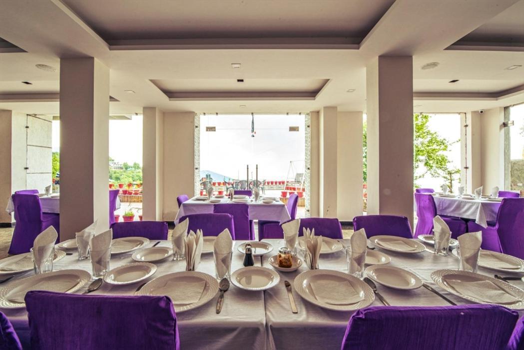 The Gateway Dal Lake Resort, Mcleodganj, Dharamshala 맥그로드 간즈 외부 사진